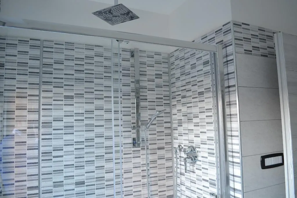 4 Star Apartments Bologna