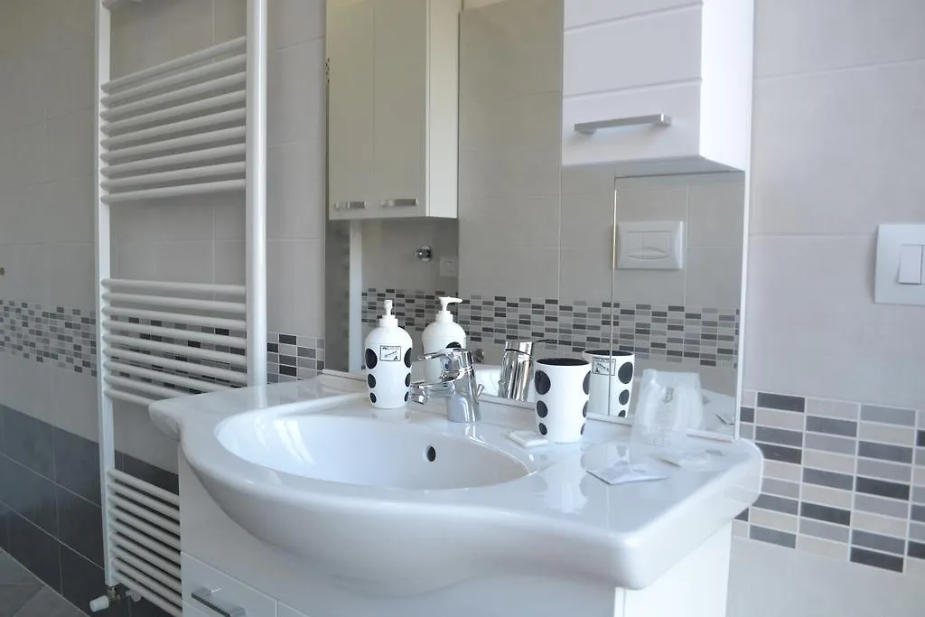 4 Star Apartments Bologna Italy